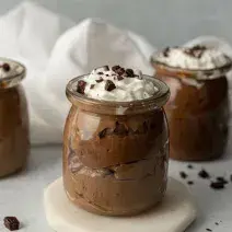 Mousse de chocolate con leche condensada