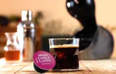 NESCAFÉ Dolce Gusto Espresso con cola