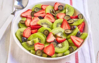 Ensalada de Frutilla, Kiwi y Arándanos