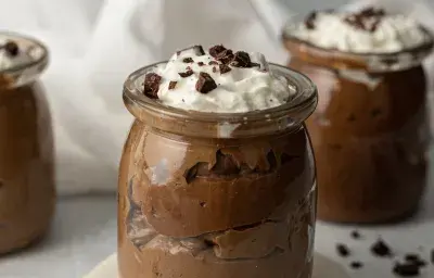 Mousse de chocolate con leche condensada