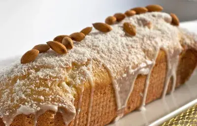 Budín de Coco y Almendras