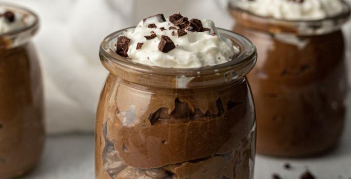 Mousse de chocolate con leche condensada