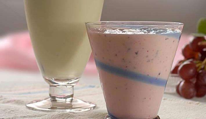 Licuado de banana y Batido multifrutal